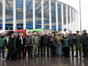Глеб Никитин принял участие в отправке 120 тонн гуманитарной помощи в зону СВО